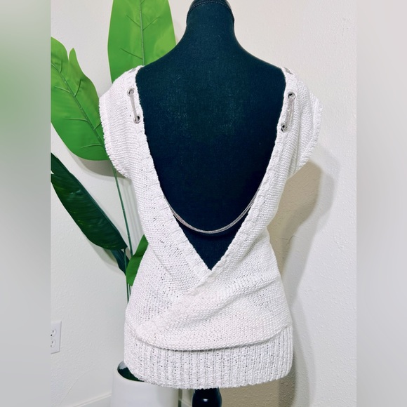 Guess open back knit shirt. Size xs - Picture 5 of 5